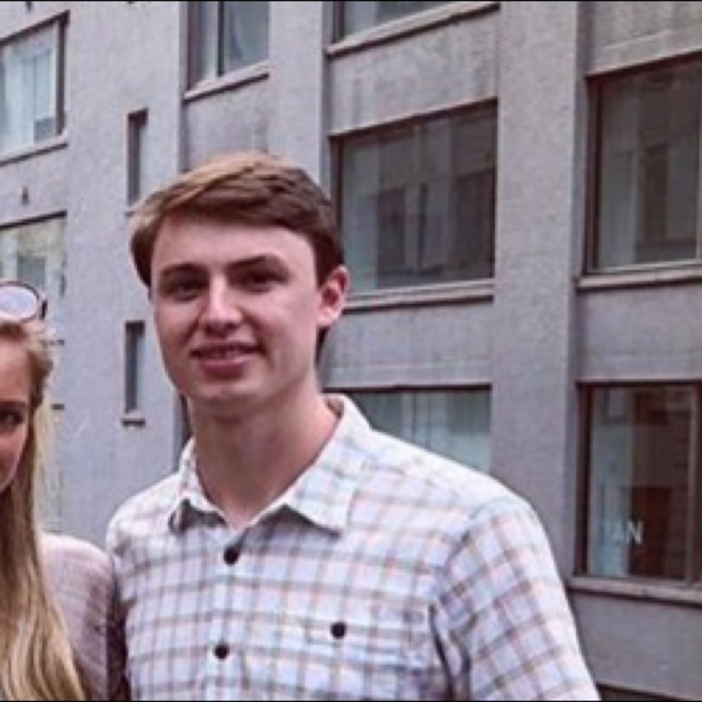 Meet your Posher, Andrew